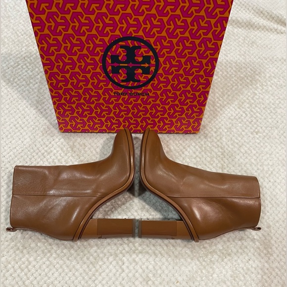 Tory Burch Gabrielle Royal Tan Booties Size 7.5 NIB - Picture 5 of 12